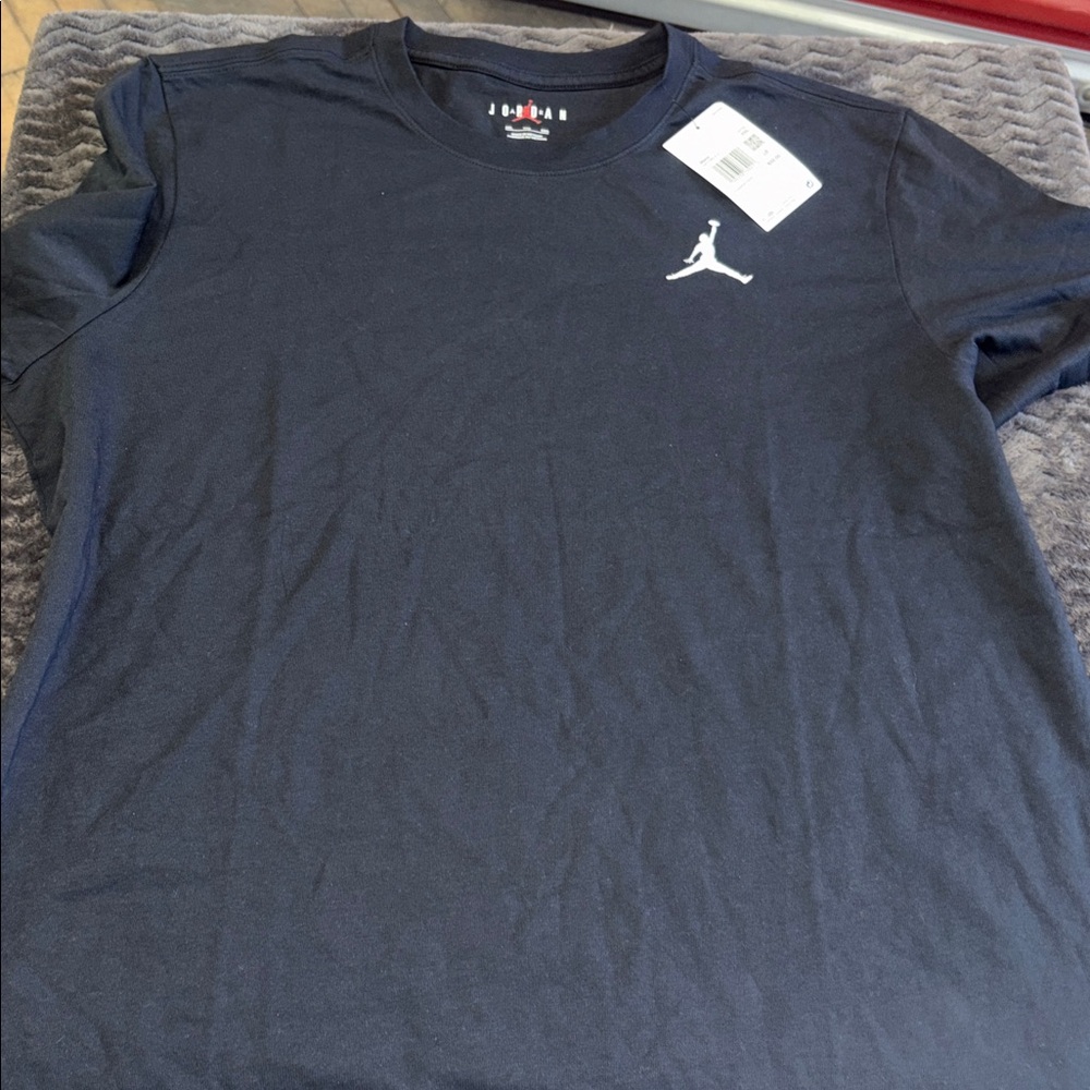Jordan Charcoal Men's Short Sleeve Tee size 2XL embroidered logo super nice
